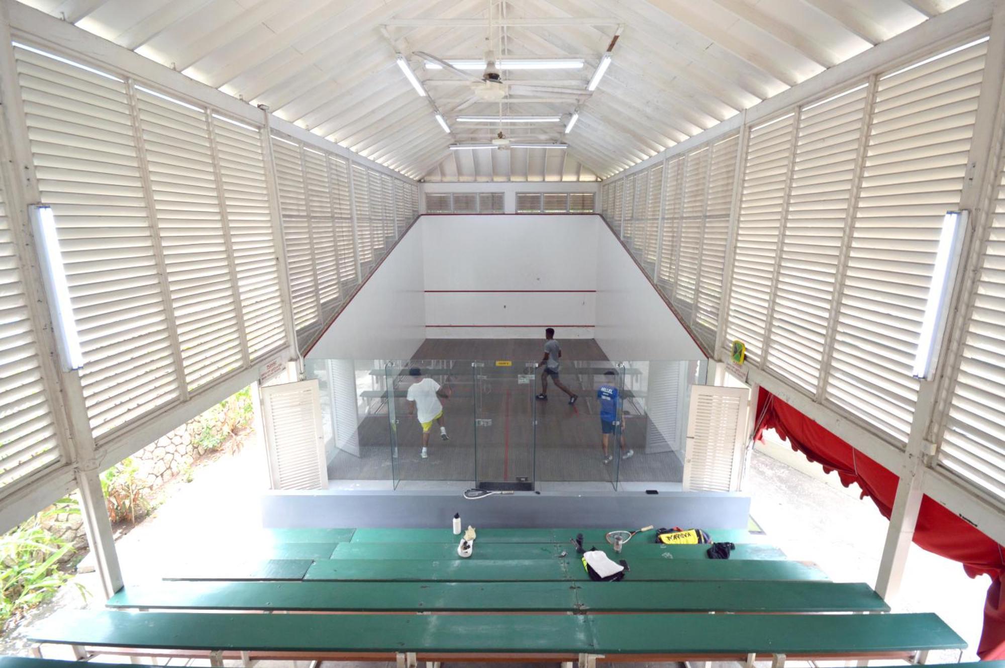 The Liguanea Club Hotel Kingston Buitenkant foto