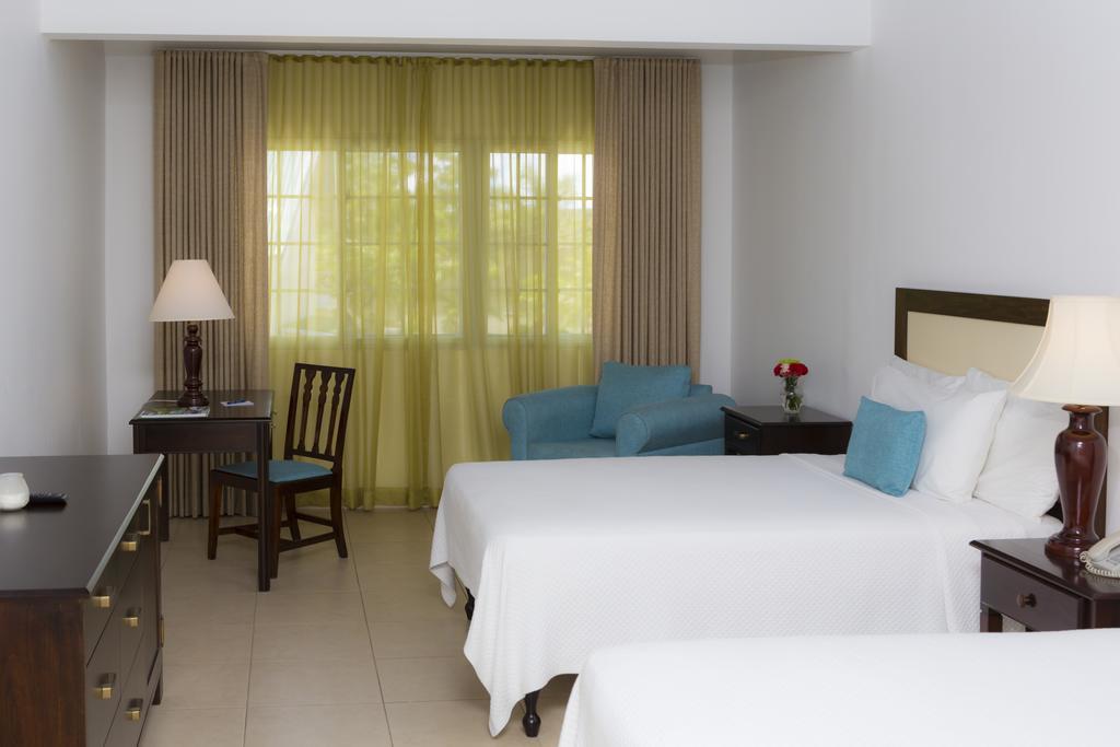 The Liguanea Club Hotel Kingston Buitenkant foto